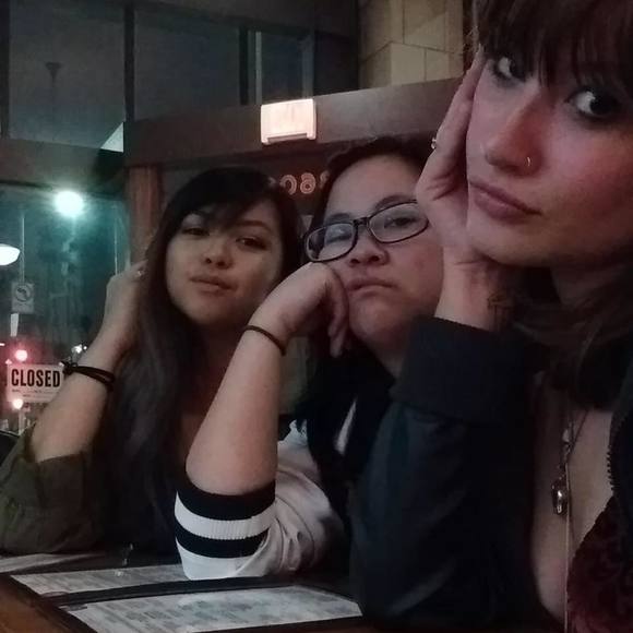 Meet your Posher, Rializa - Picture 1 of 1